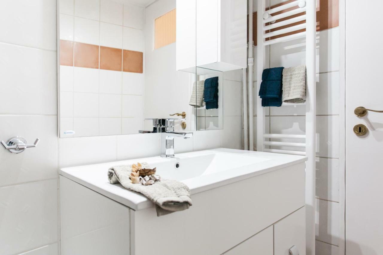 Classy And Stylish Private Apartment At Acropolis Museum Metro Station Athen Exterior foto