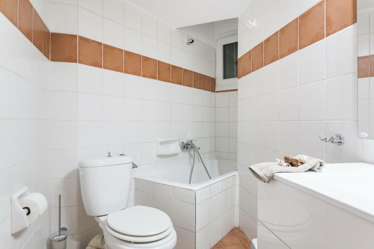 Classy And Stylish Private Apartment At Acropolis Museum Metro Station Athen Exterior foto