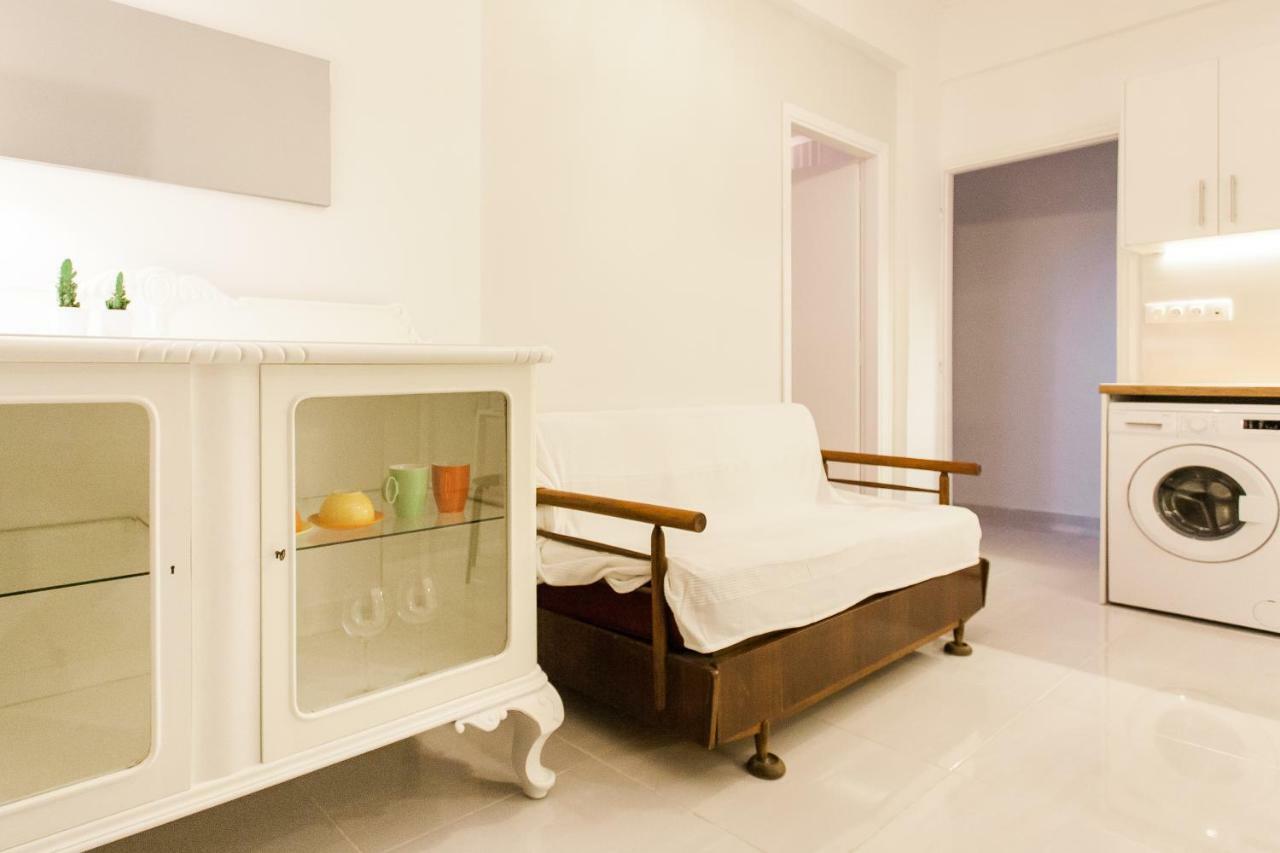 Classy And Stylish Private Apartment At Acropolis Museum Metro Station Athen Exterior foto