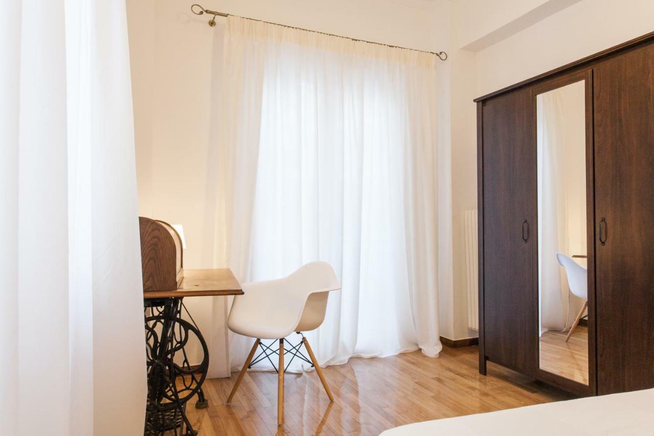 Classy And Stylish Private Apartment At Acropolis Museum Metro Station Athen Exterior foto